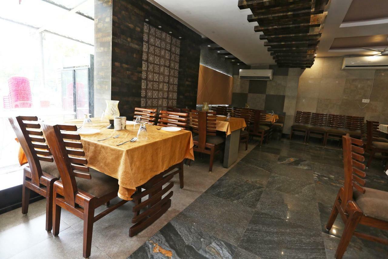 Oyo 29724 Hotel Kokila Resort Jabalpur Dış mekan fotoğraf