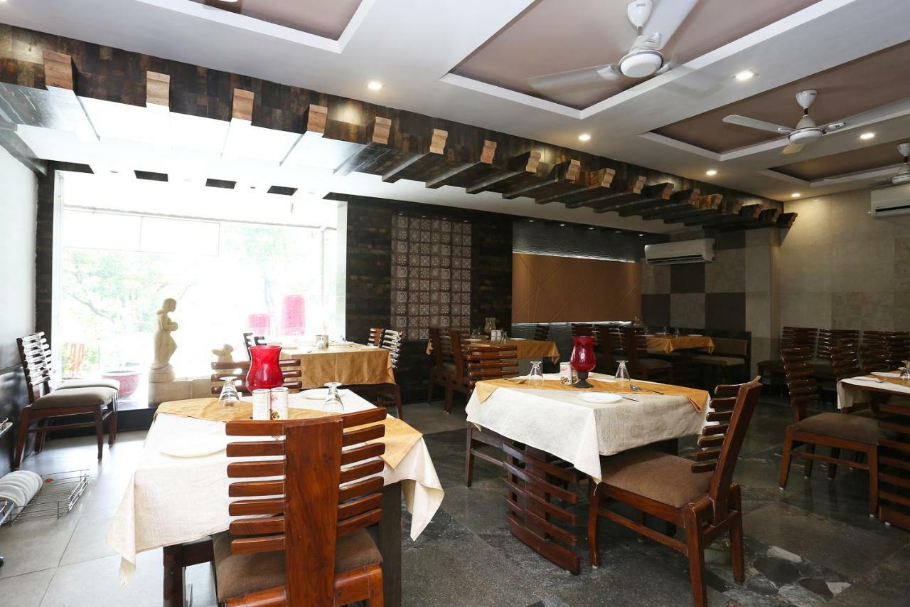 Oyo 29724 Hotel Kokila Resort Jabalpur Dış mekan fotoğraf